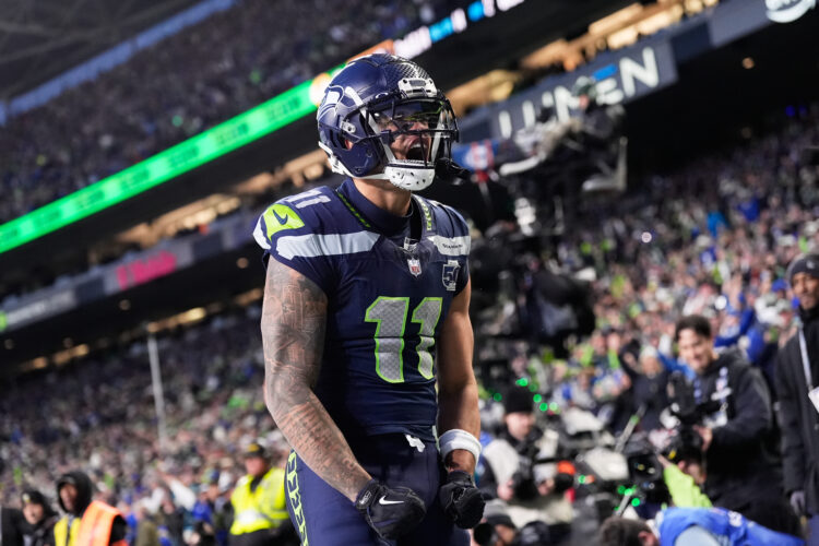 Darnold tosses 3 TDs to get Seahawks to their first Super Bowl in 11 years